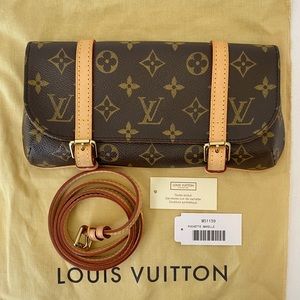 LV Pochette Marelle Discontinued Monogram Canvas Clutch Waist Cross Body Bag